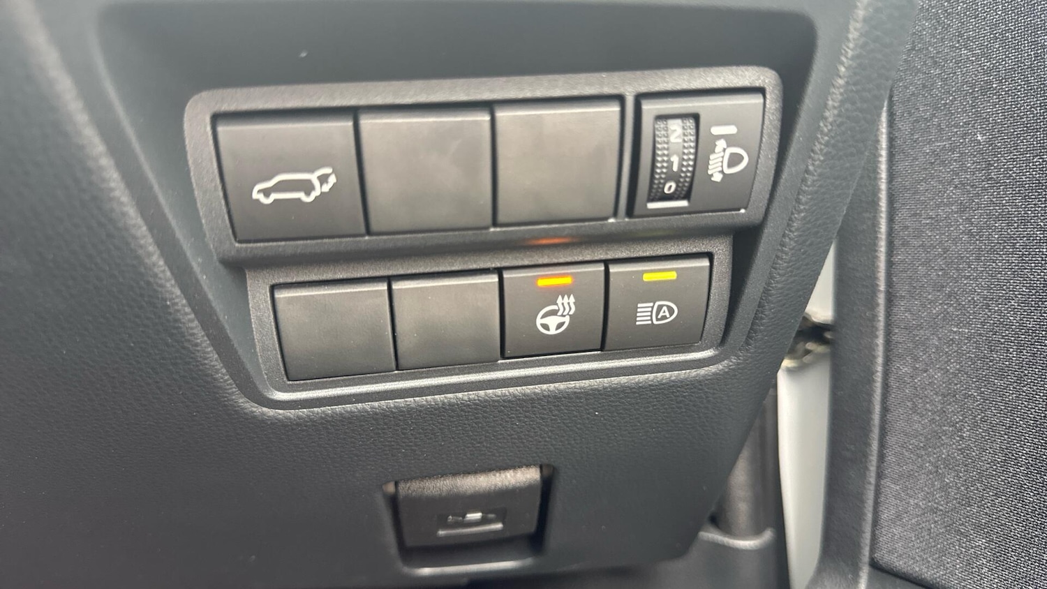 Used Toyota Yaris Cross 2023 for sale - 77082136: Photo 32