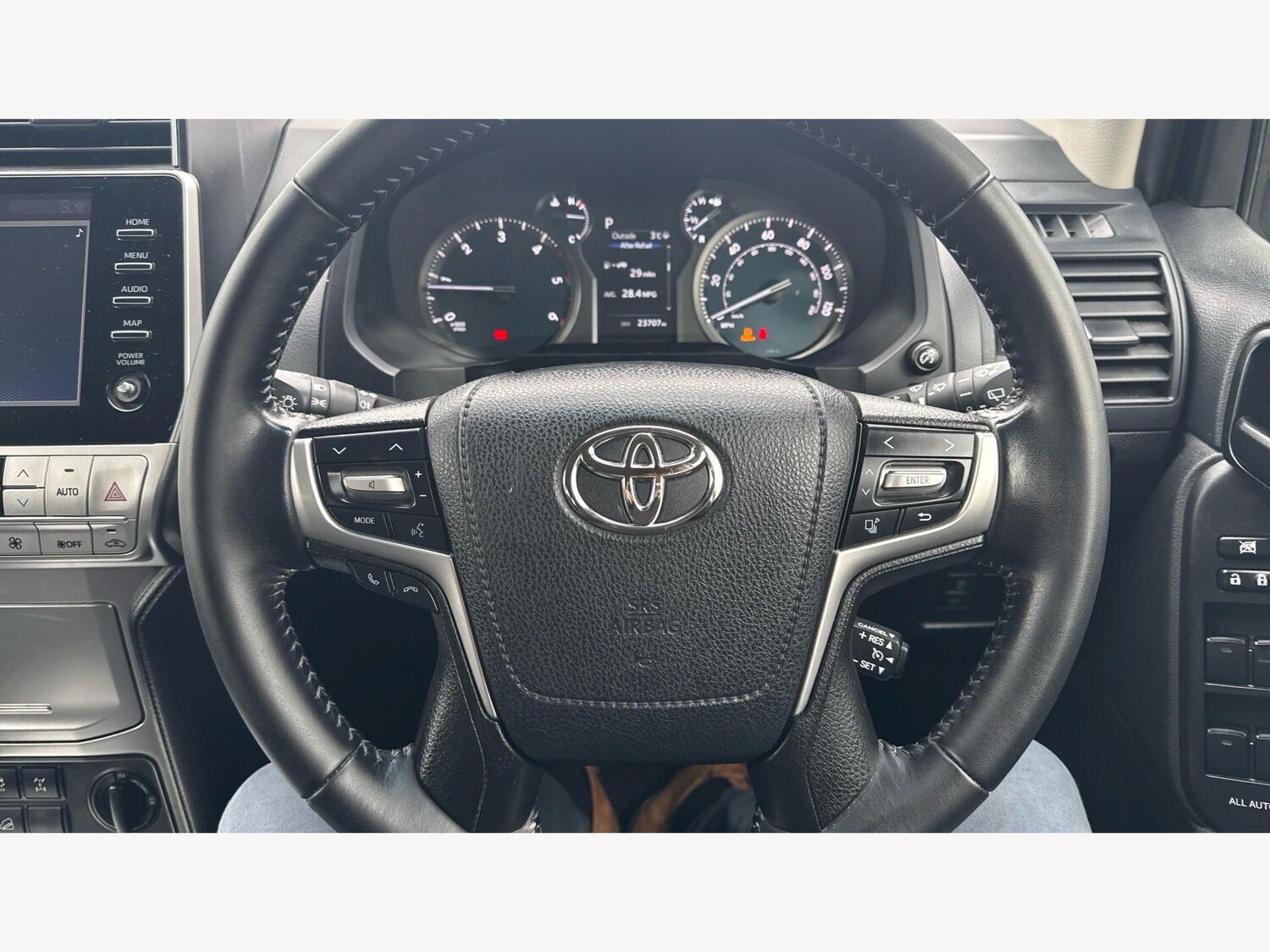 Used Toyota Land Cruiser for sale - 77793543: Photo 10