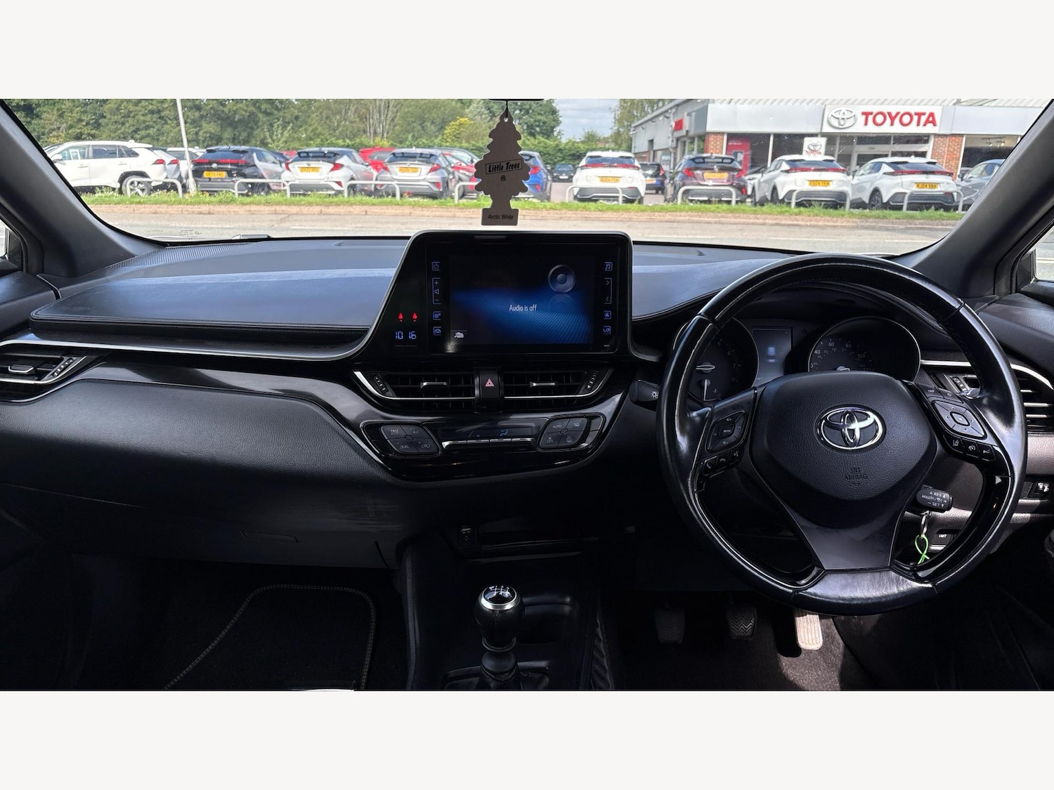 Used Toyota C-HR 2018 for sale - 75991117: Photo 7