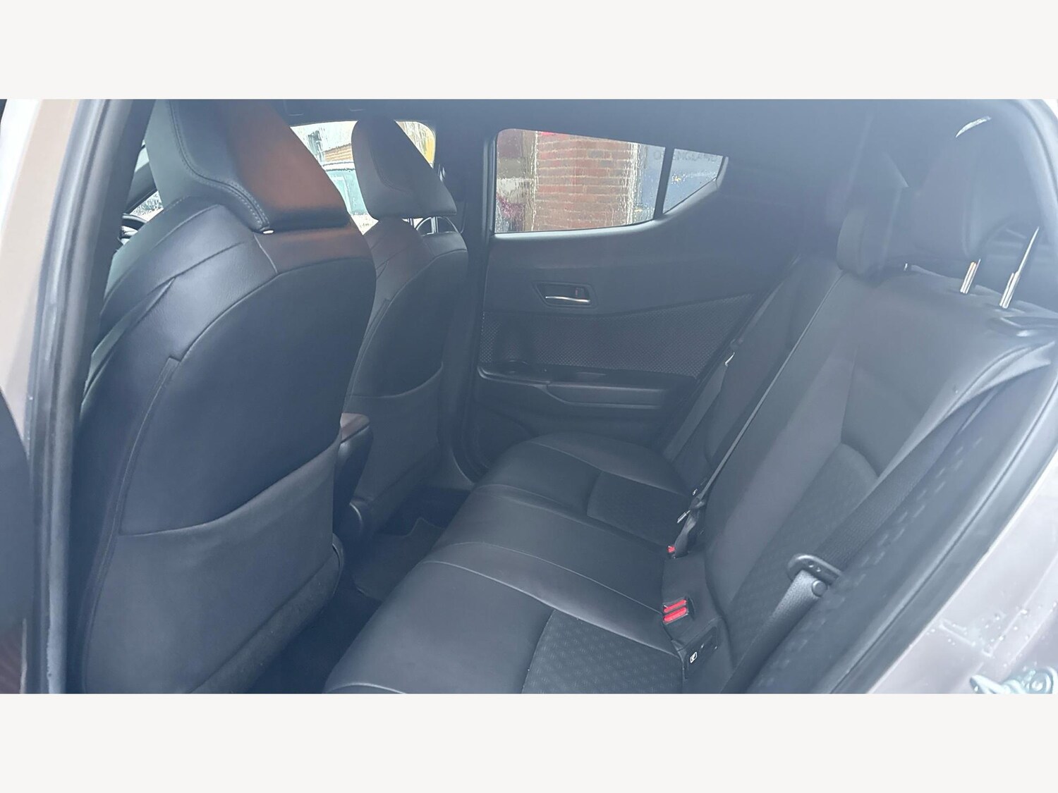 Used Toyota C-HR for sale - 77497237: Photo 15