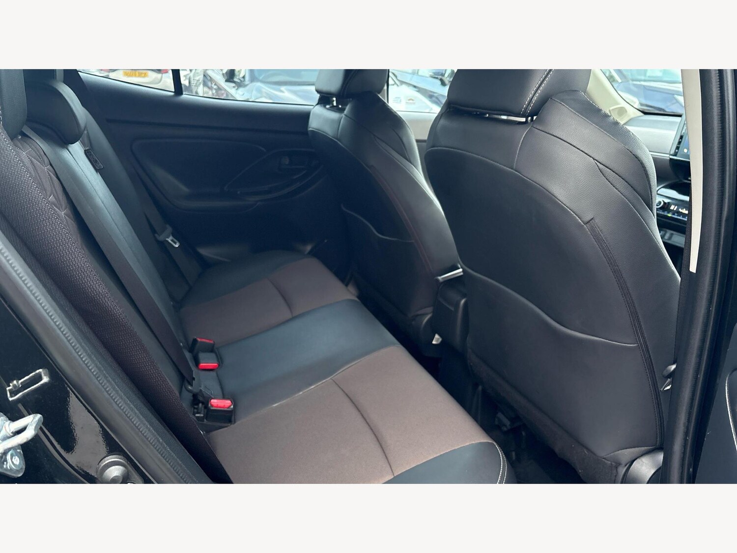Used Toyota Yaris Cross 2022 for sale - 77573782: Photo 14