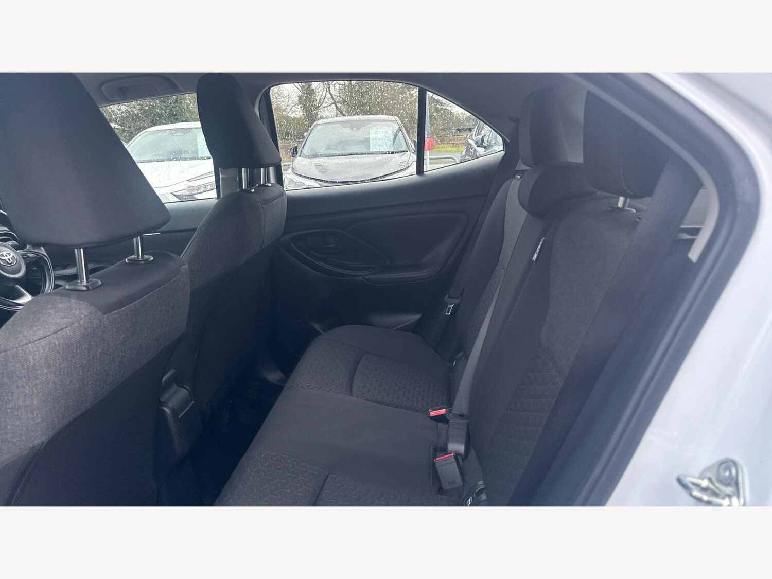 Used Toyota Yaris Cross 2024 for sale - 77290924: Photo 15