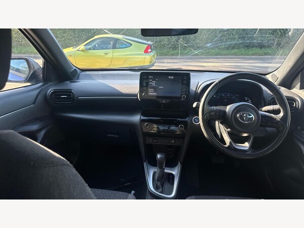 Used Toyota Yaris Cross 2022 for sale - 76239170: Photo 7