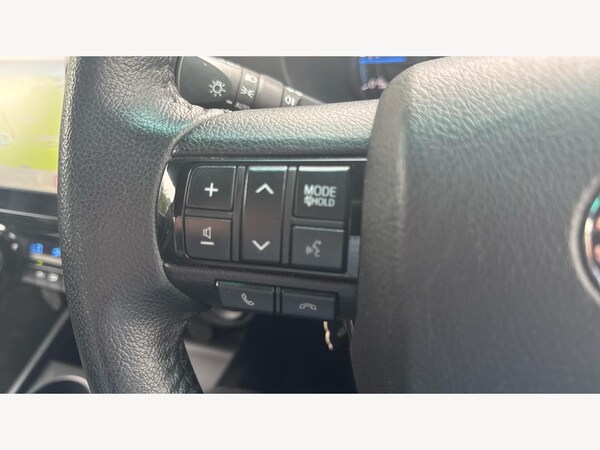 Used Toyota Hilux 2023 for sale - 75577423: Photo 29