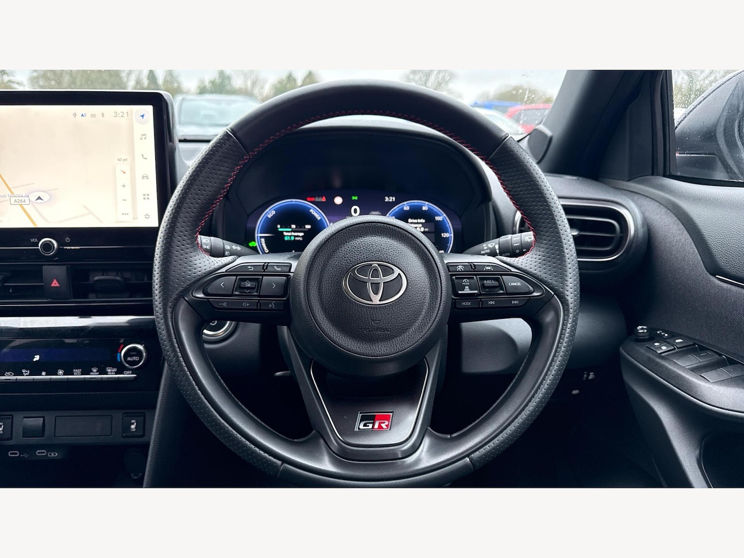Used Toyota Yaris Cross 2025 for sale - 77278672: Photo 8