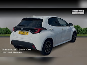 Used Toyota Yaris 2023 for sale - 78772247: Photo