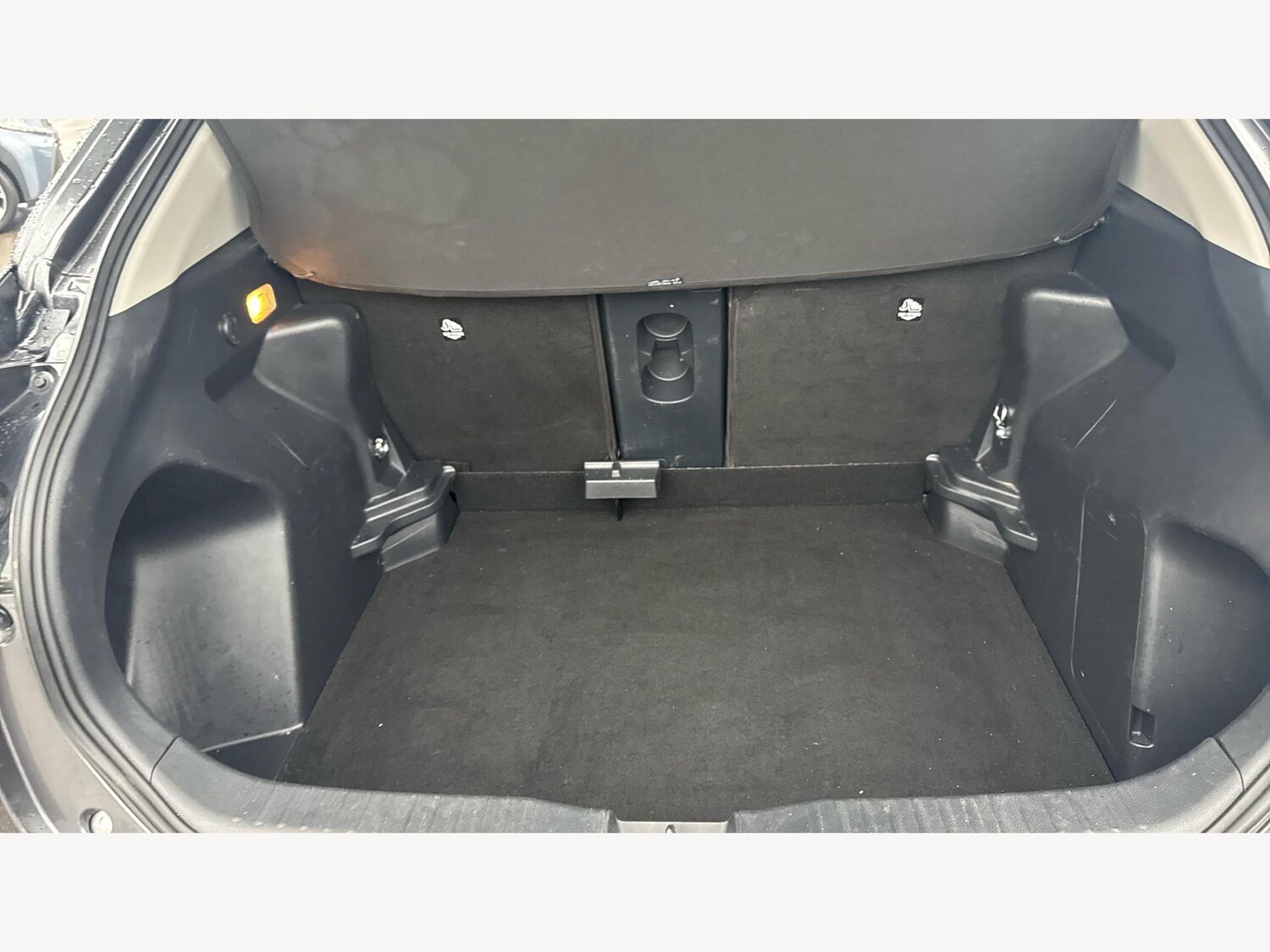 Used Toyota Yaris Cross 2024 for sale - 77162874: Photo 16