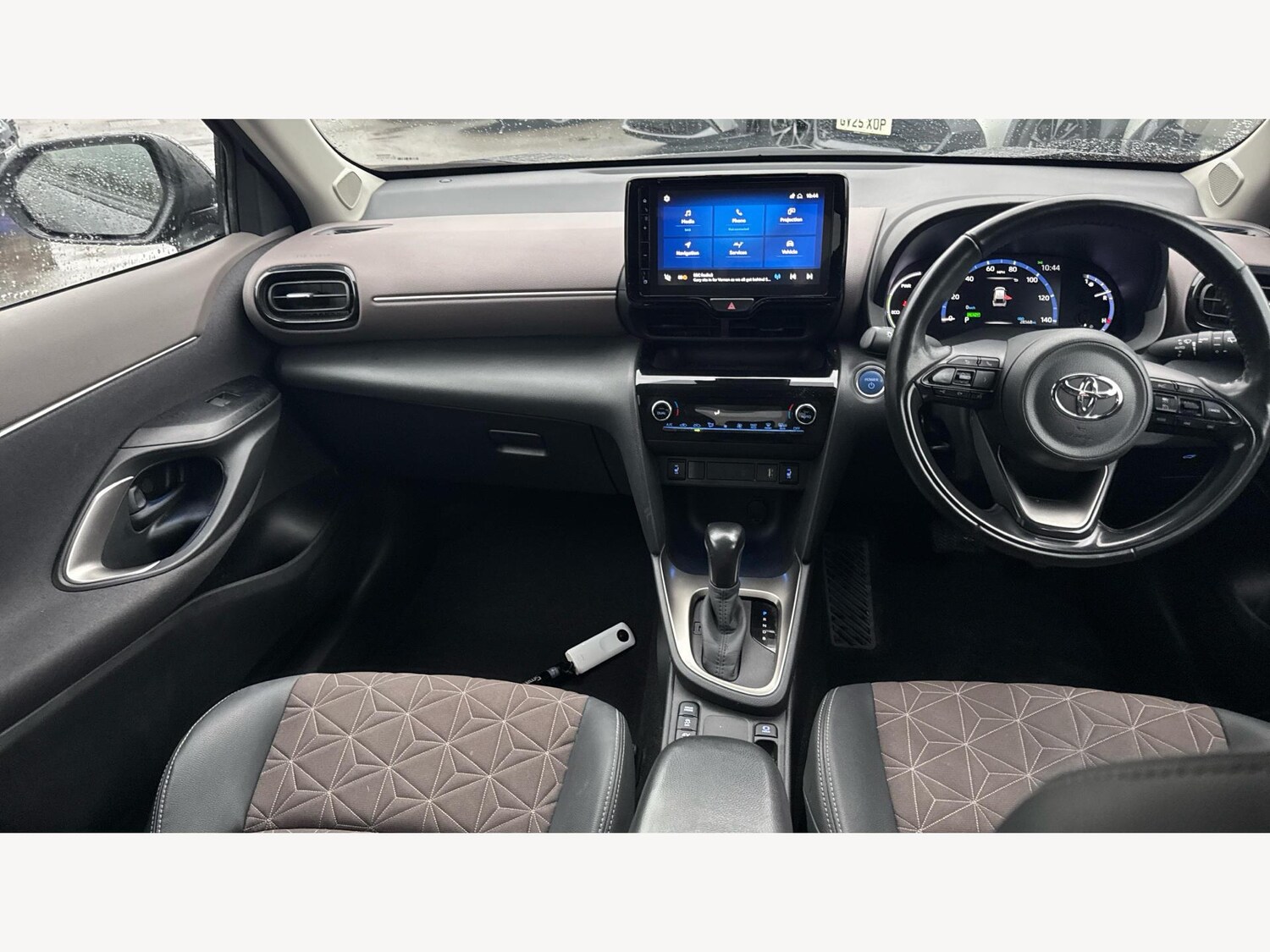 Used Toyota Yaris Cross 2024 for sale - 77162874: Photo 7