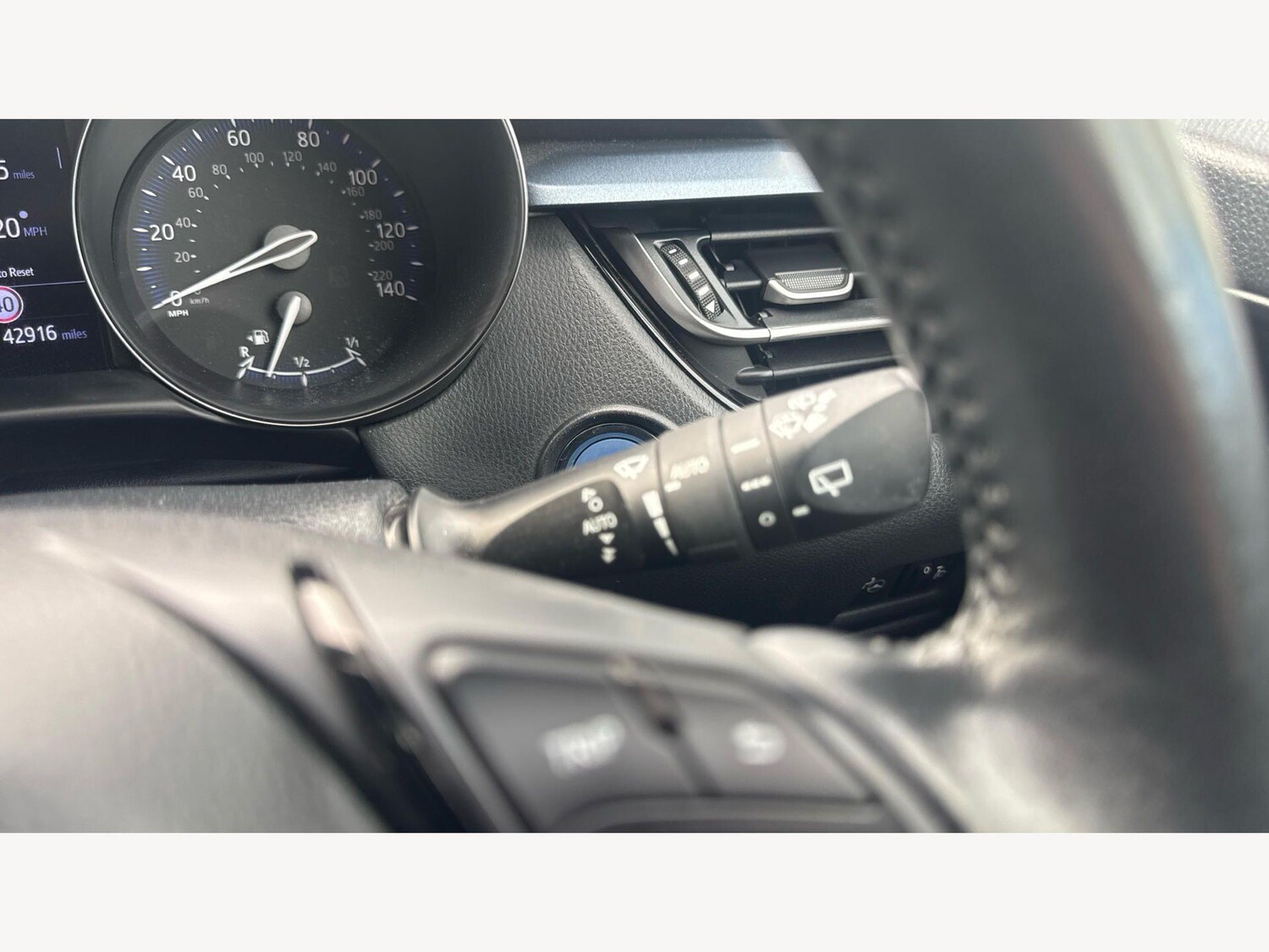 Used Toyota C-HR 2020 for sale - 78006333: Photo 29