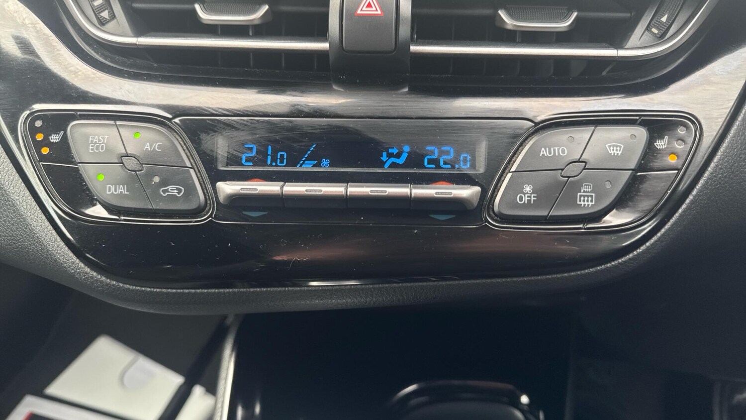 Used Toyota C-HR 2020 for sale - 78006333: Photo 33