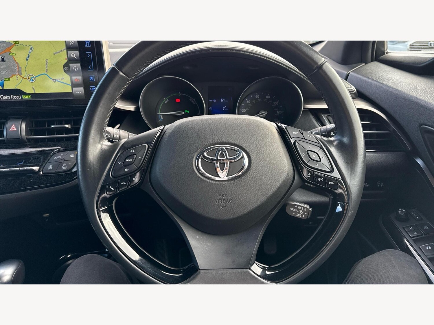 Used Toyota C-HR 2018 for sale - 76573048: Photo 10