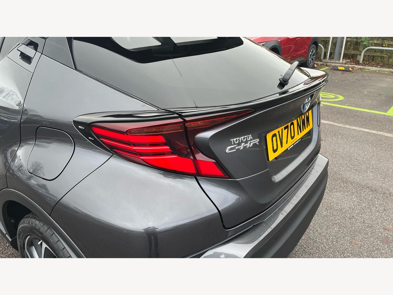 Used Toyota C-HR 2020 for sale - 76608322: Photo 25