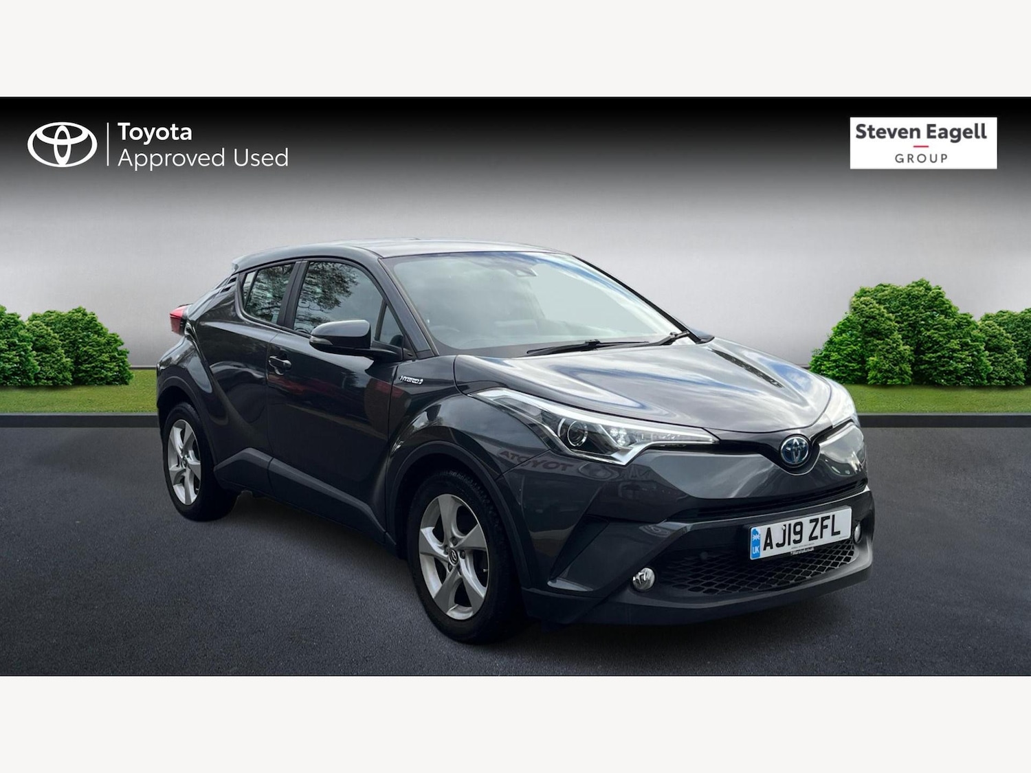 Used Toyota C-HR 2019 for sale - 76349280: Photo 1