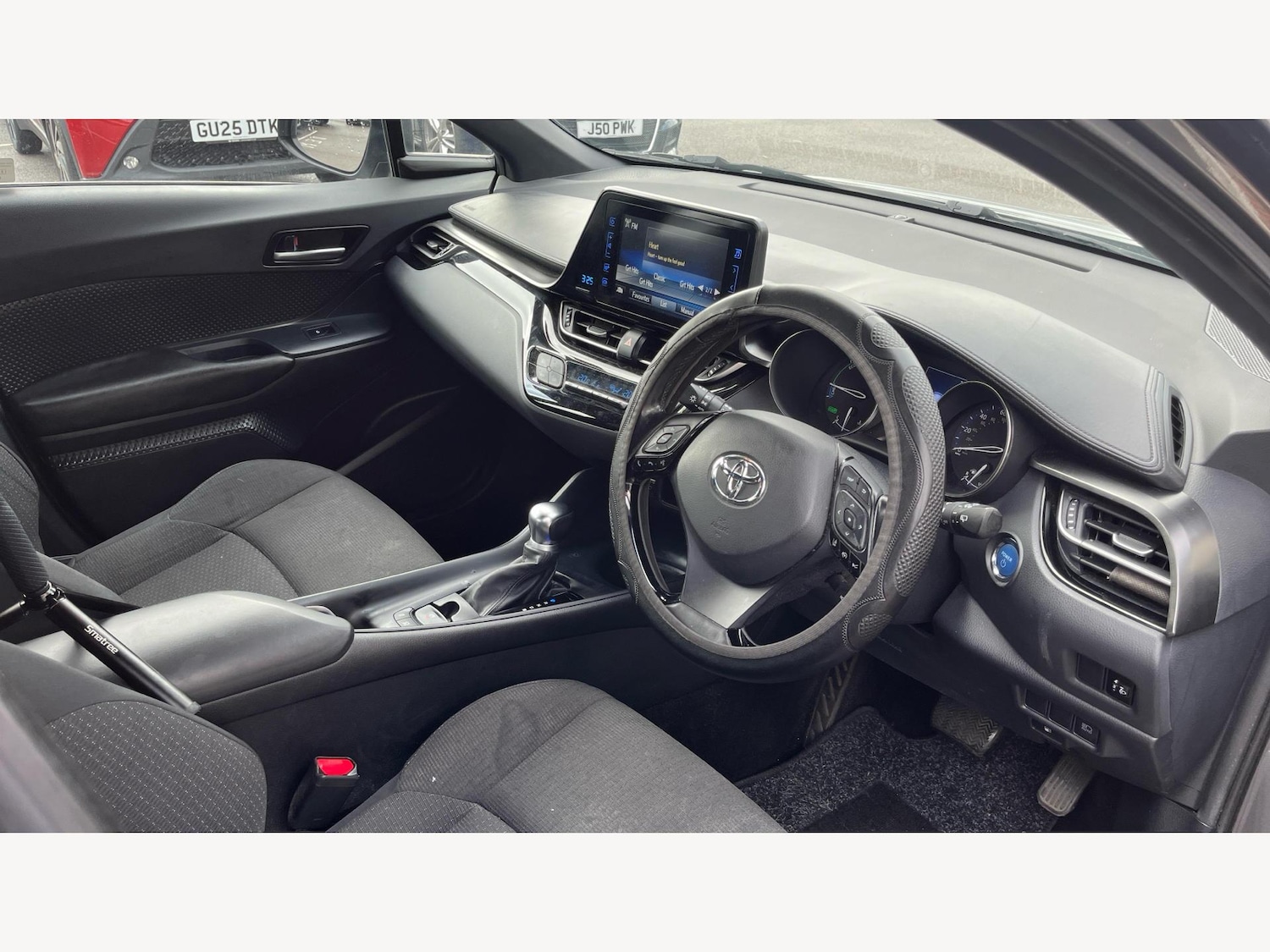 Used Toyota C-HR 2019 for sale - 76349280: Photo 13