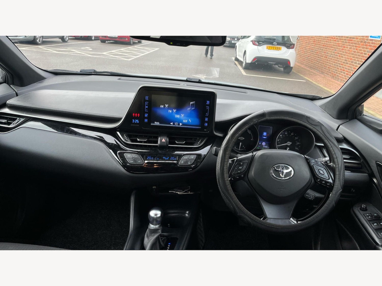 Used Toyota C-HR 2019 for sale - 76349280: Photo 7