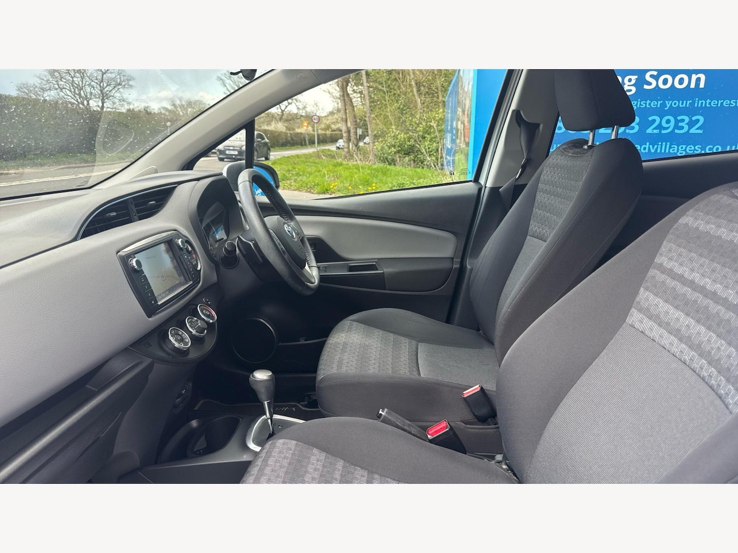 Used Toyota Yaris 2017 for sale - 78019573: Photo 12