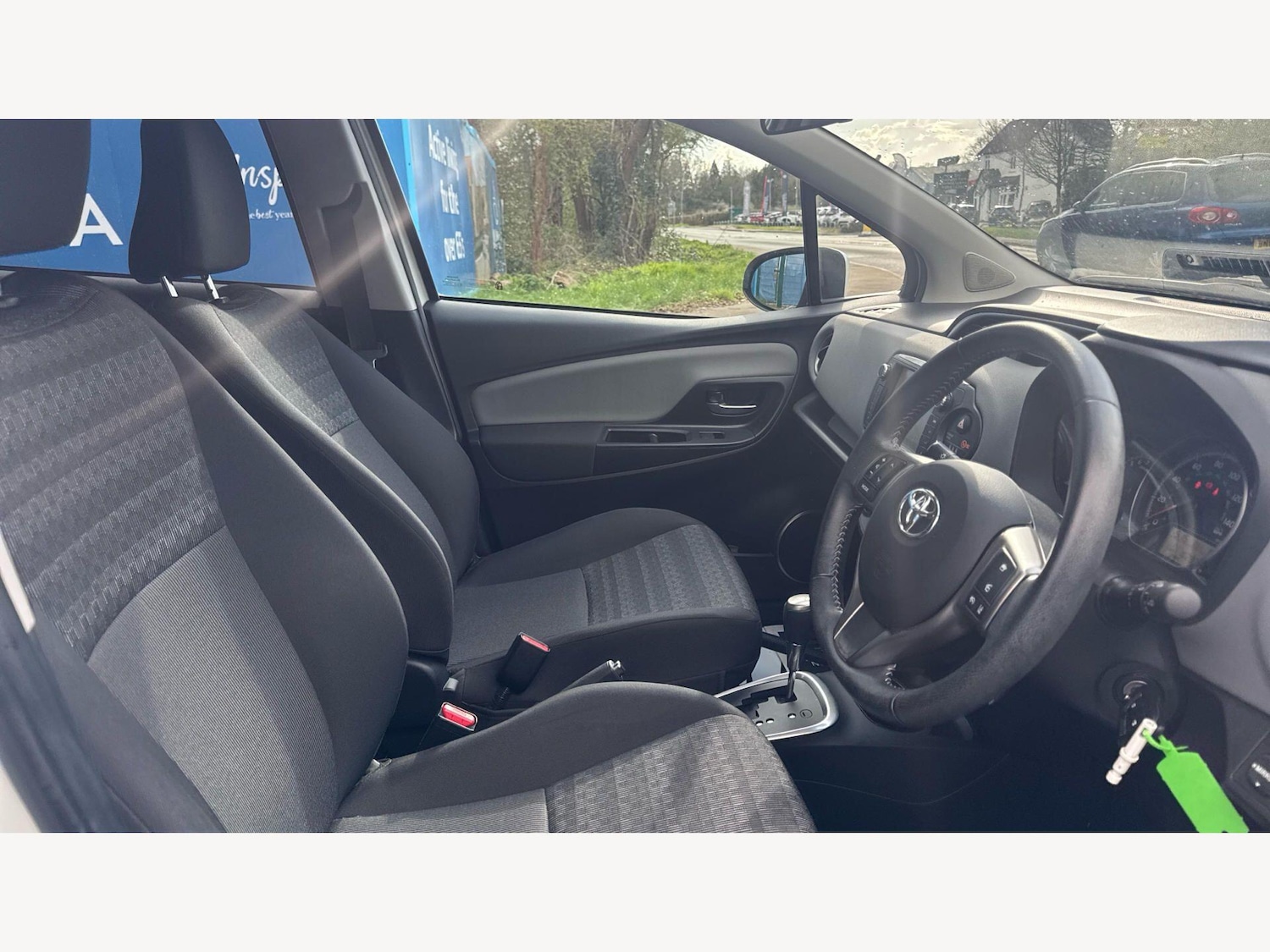 Used Toyota Yaris 2017 for sale - 78019573: Photo 13