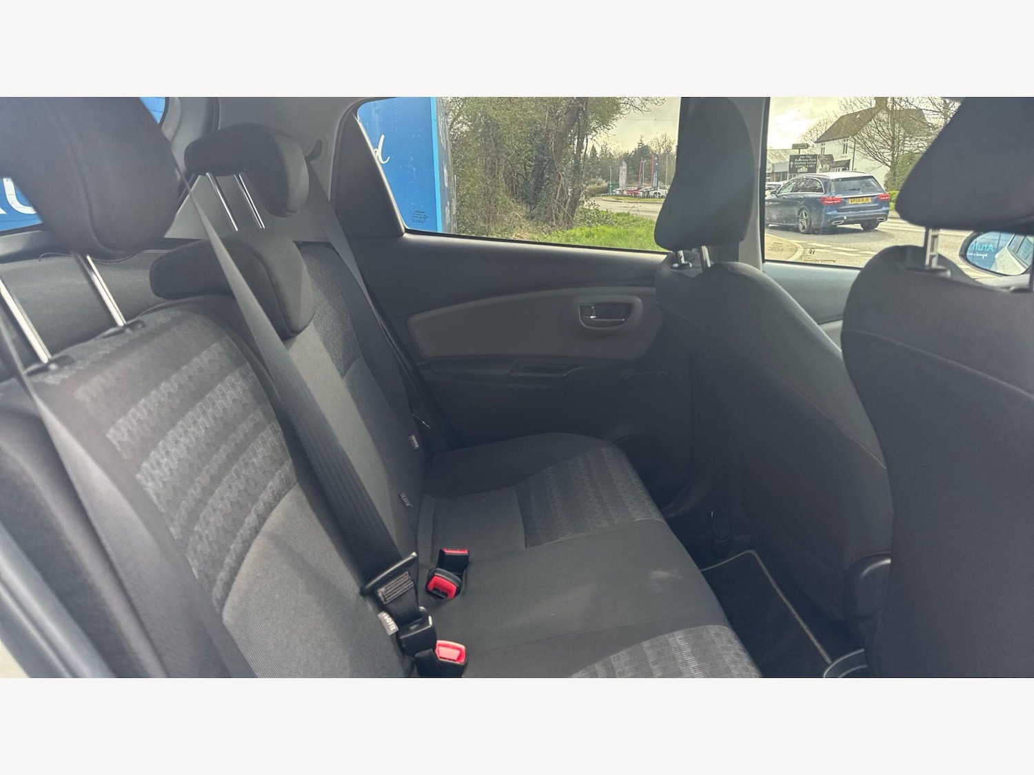 Used Toyota Yaris 2017 for sale - 78019573: Photo 14