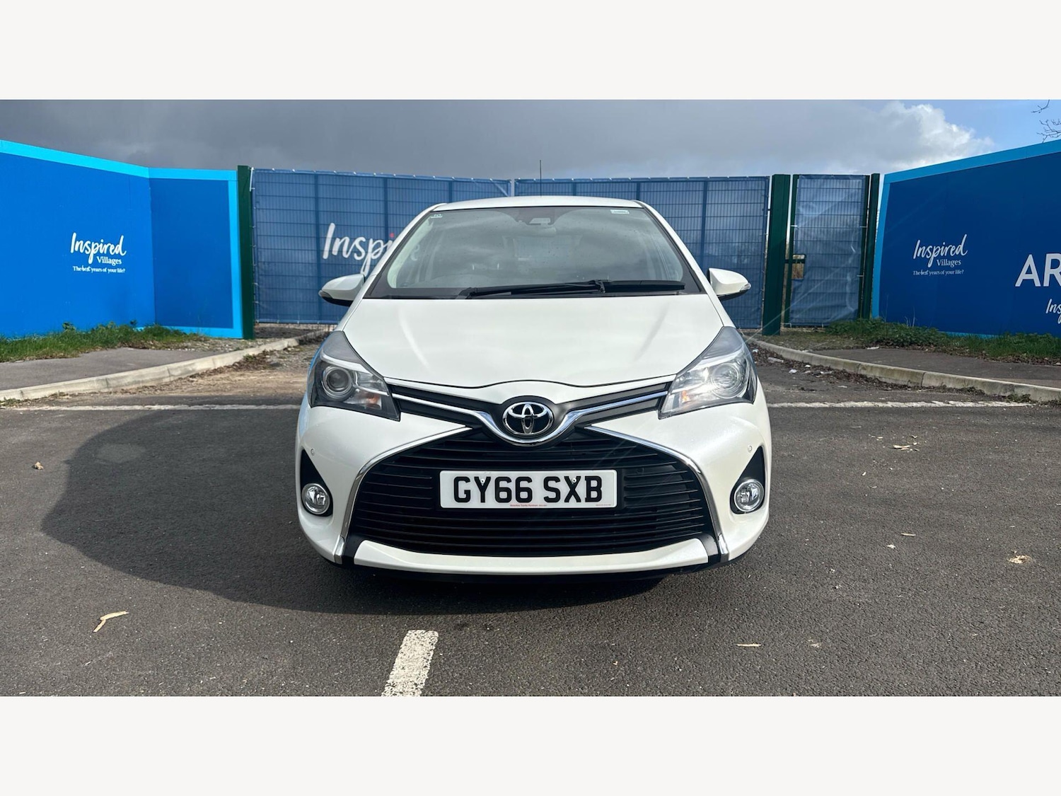 Used Toyota Yaris 2017 for sale - 78019573: Photo 17