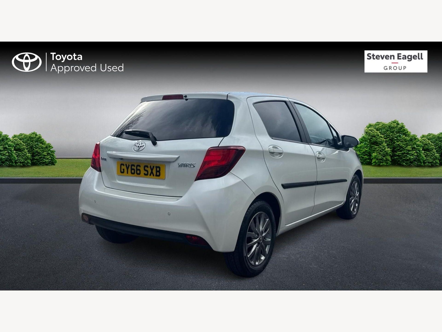 Used Toyota Yaris 2017 for sale - 78019573: Photo 2