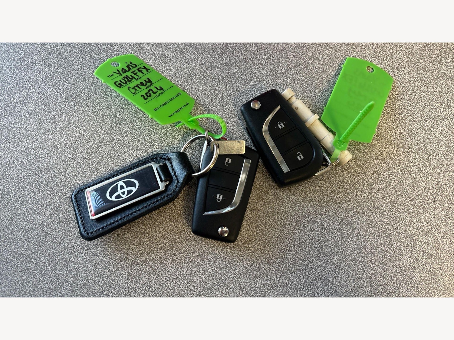 Used Toyota Yaris 2024 for sale - 78171004: Photo 30