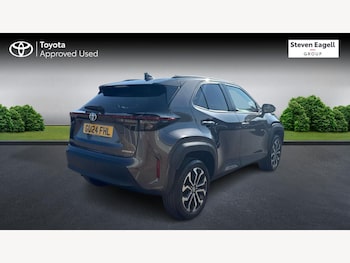 Used Toyota Yaris Cross 2024 for sale - 79337345: Photo