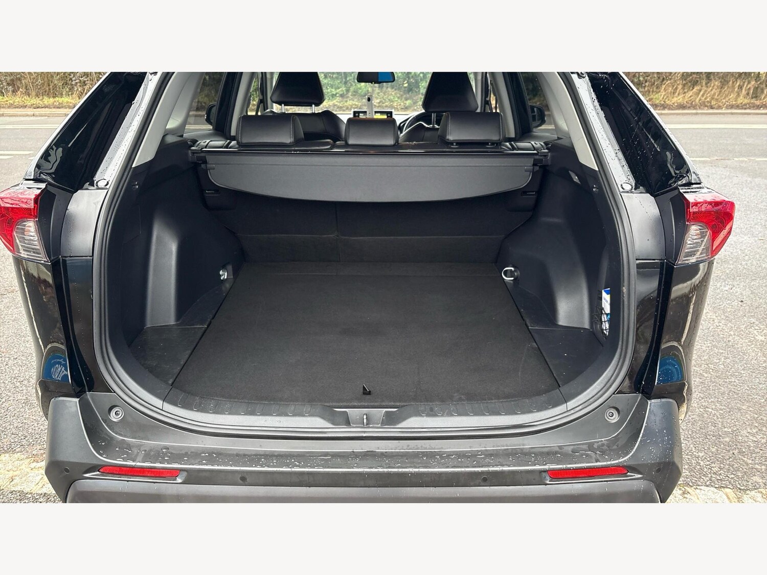 Used Toyota RAV4 2019 for sale - 77290806: Photo 16