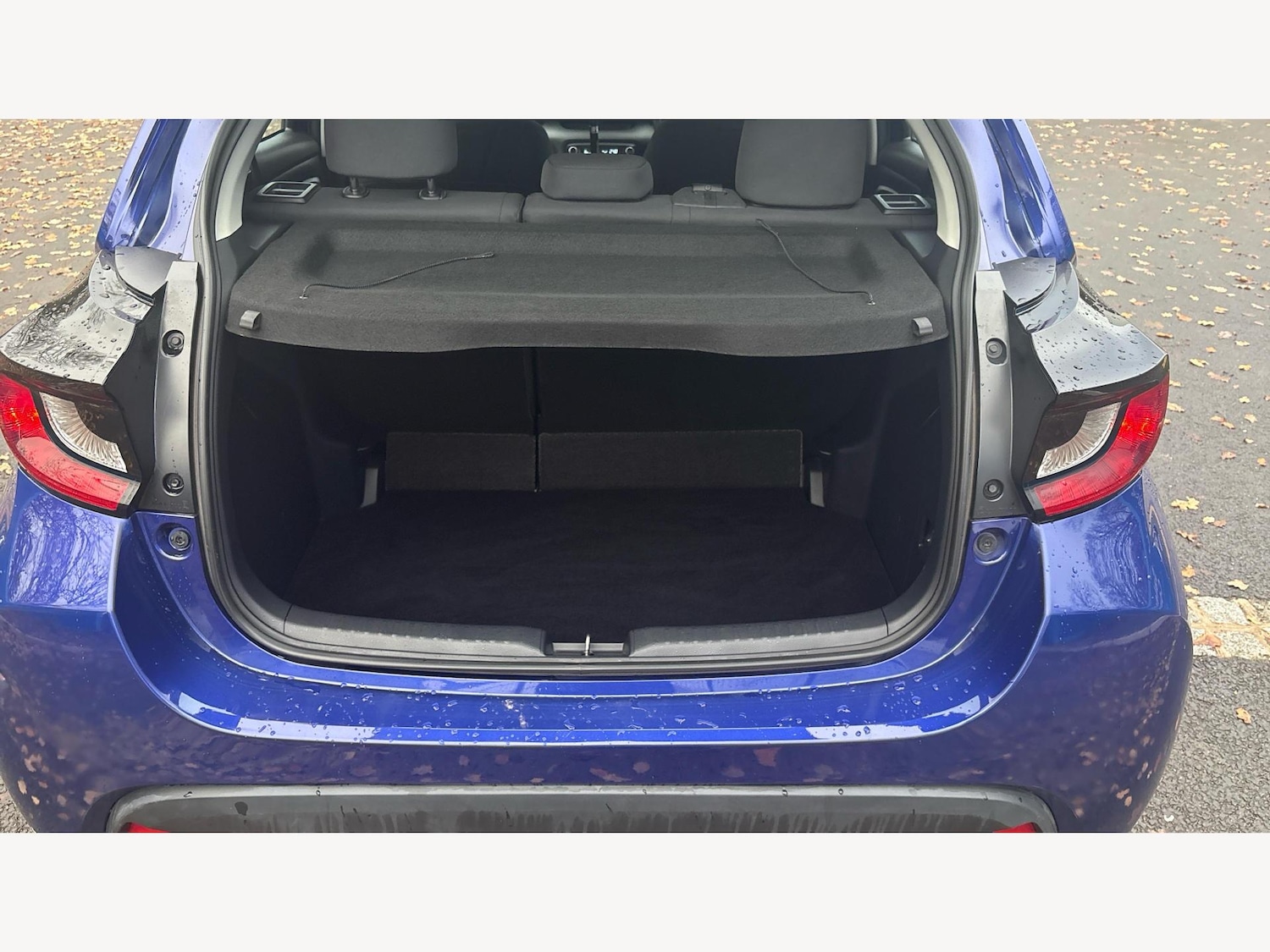 Used Toyota Yaris for sale - 77625708: Photo 16