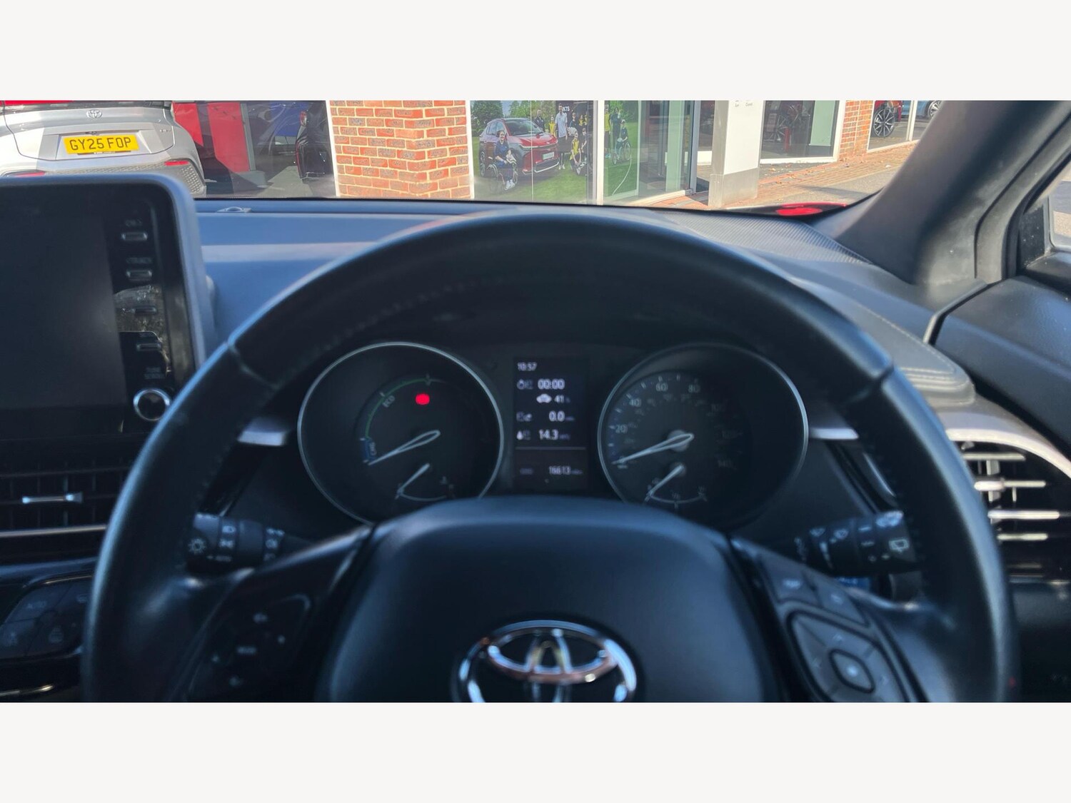 Used Toyota C-HR 2022 for sale - 77440806: Photo 11