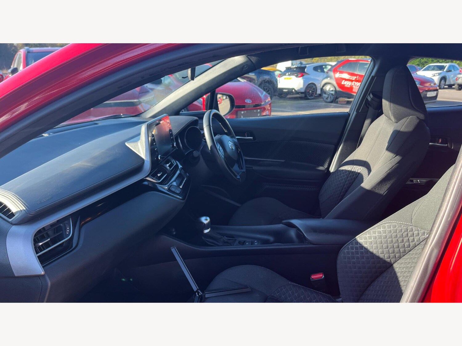 Used Toyota C-HR 2022 for sale - 77440806: Photo 12