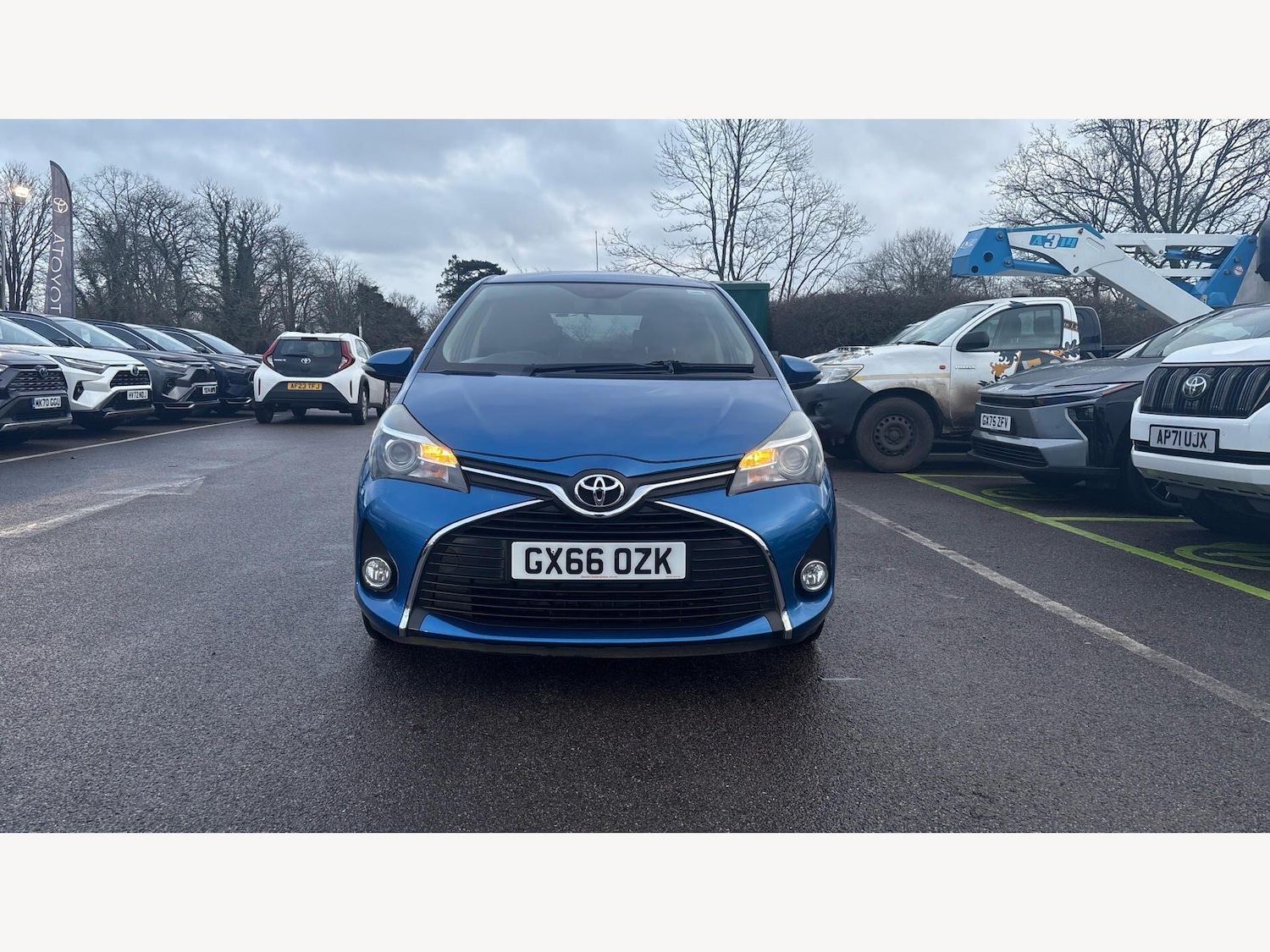 Used Toyota Yaris 2016 for sale - 77768984: Photo 17