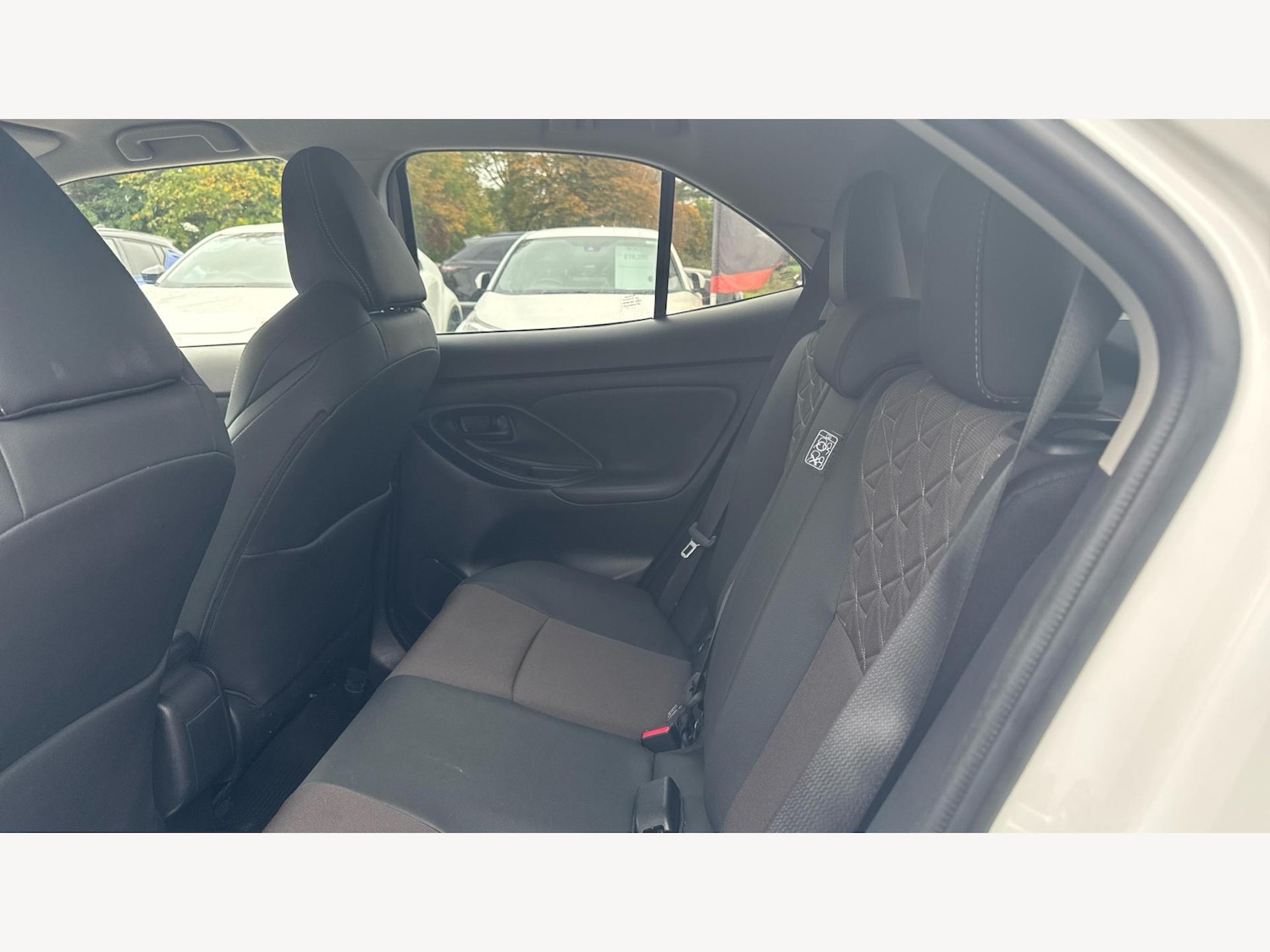 Used Toyota Yaris Cross 2023 for sale - 76361505: Photo 15