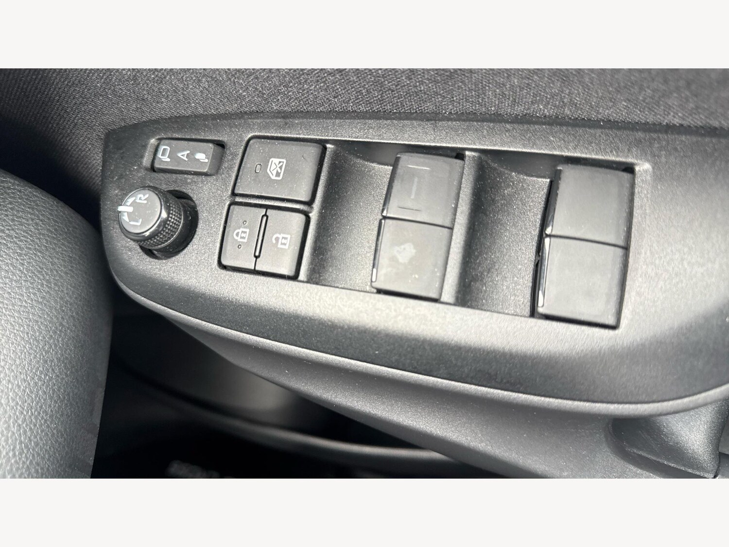 Used Toyota Yaris Cross 2023 for sale - 76361505: Photo 31