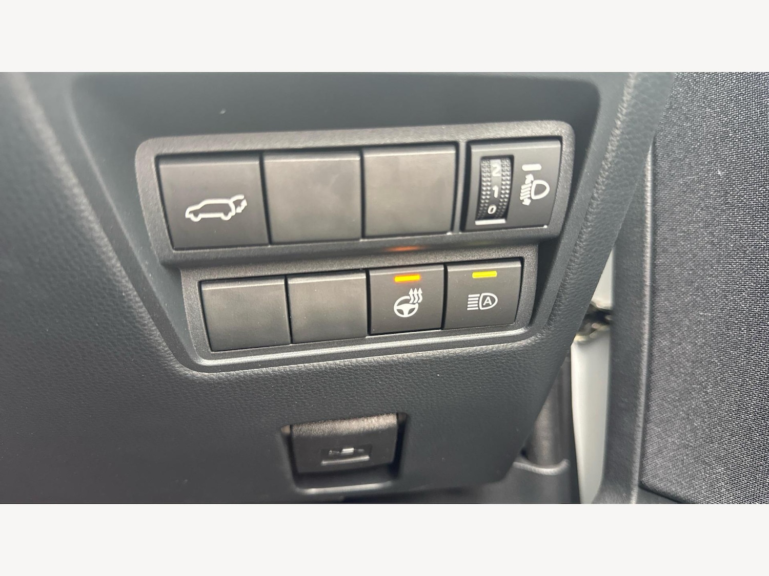 Used Toyota Yaris Cross 2023 for sale - 76361505: Photo 32
