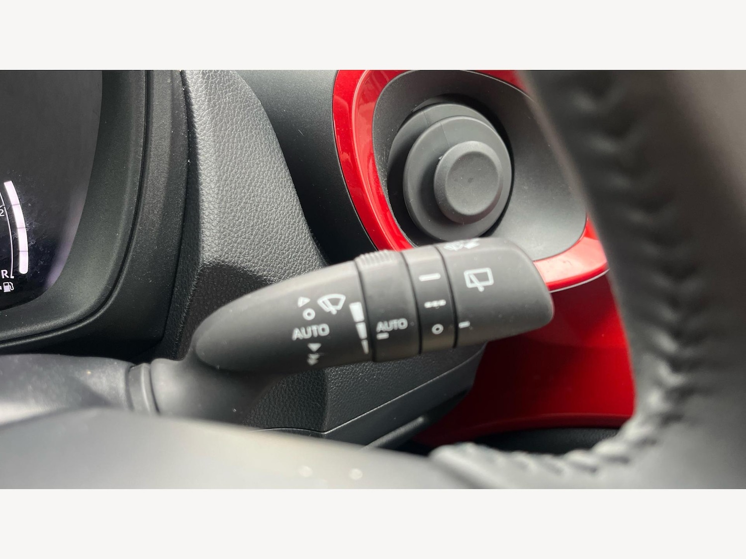 Used Toyota Aygo X 2024 for sale - 76409401: Photo 27