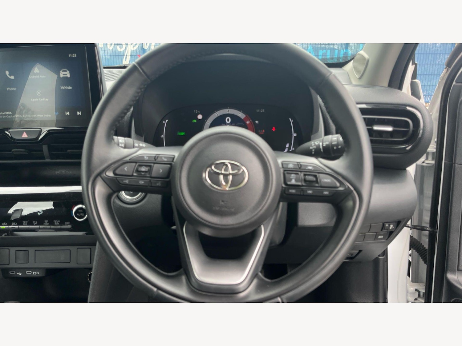 Used Toyota Yaris Cross 2025 for sale - 78101038: Photo 10
