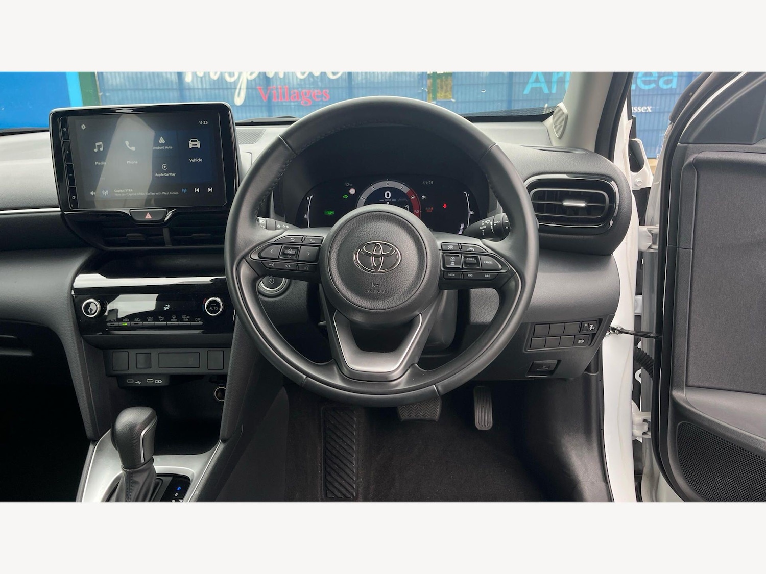 Used Toyota Yaris Cross 2025 for sale - 78101038: Photo 8