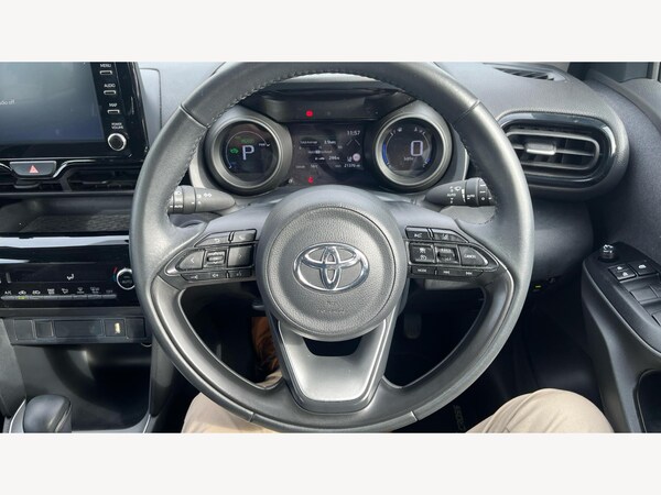 Used Toyota Yaris Cross 2023 for sale - 76167293: Photo 10