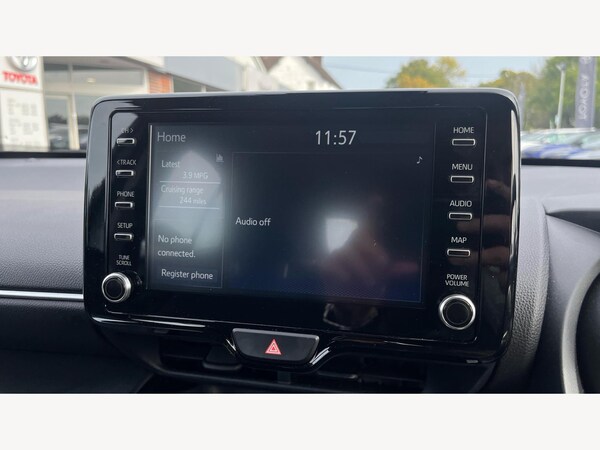 Used Toyota Yaris Cross 2023 for sale - 76167293: Photo 9