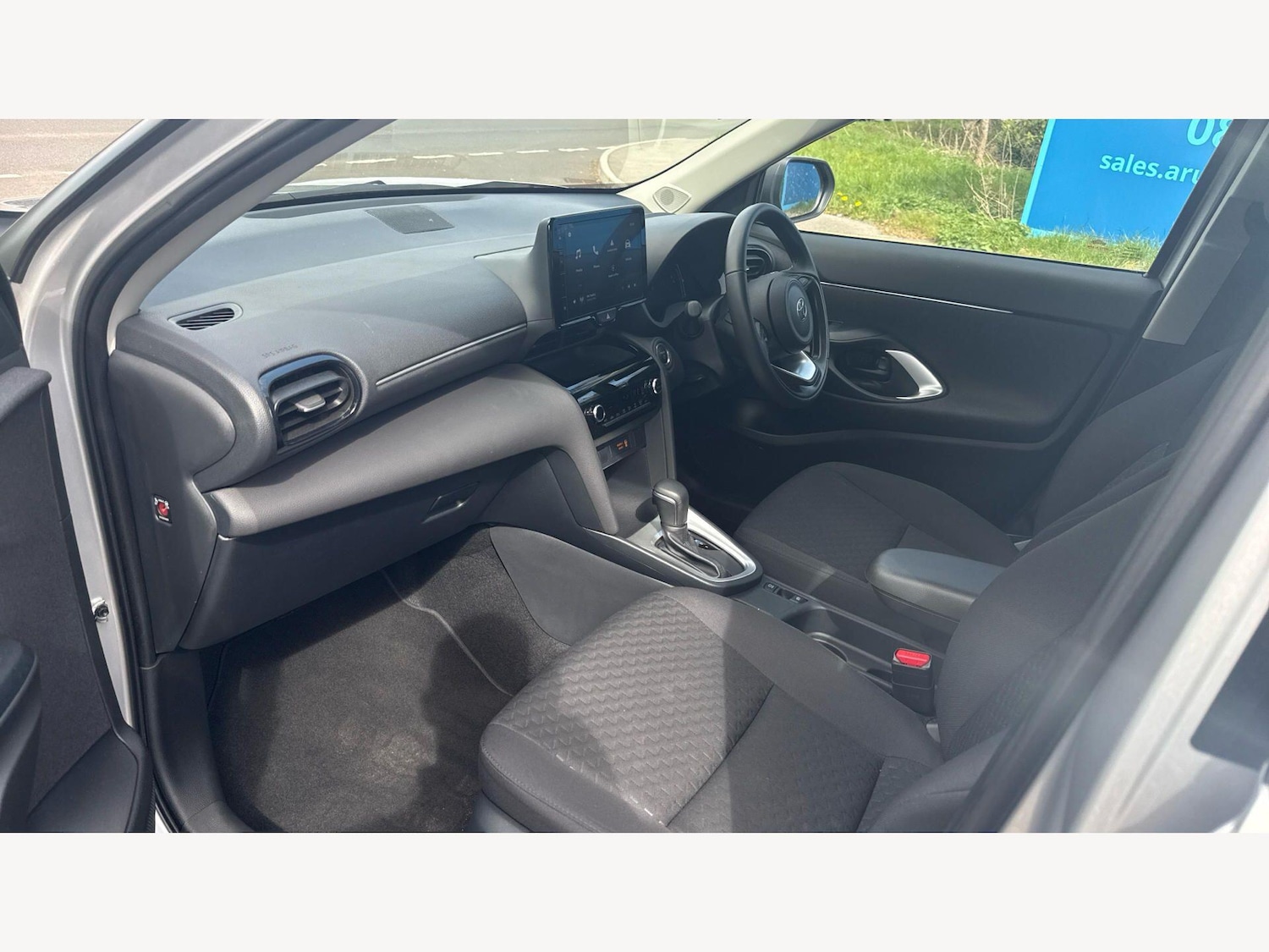 Used Toyota Yaris Cross 2025 for sale - 78062599: Photo 12