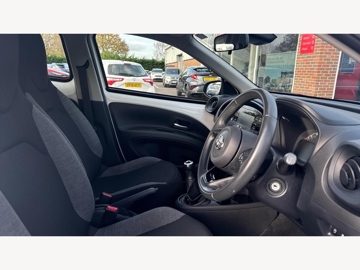 Used Toyota Aygo X 2023 for sale - 76607501: Photo 13