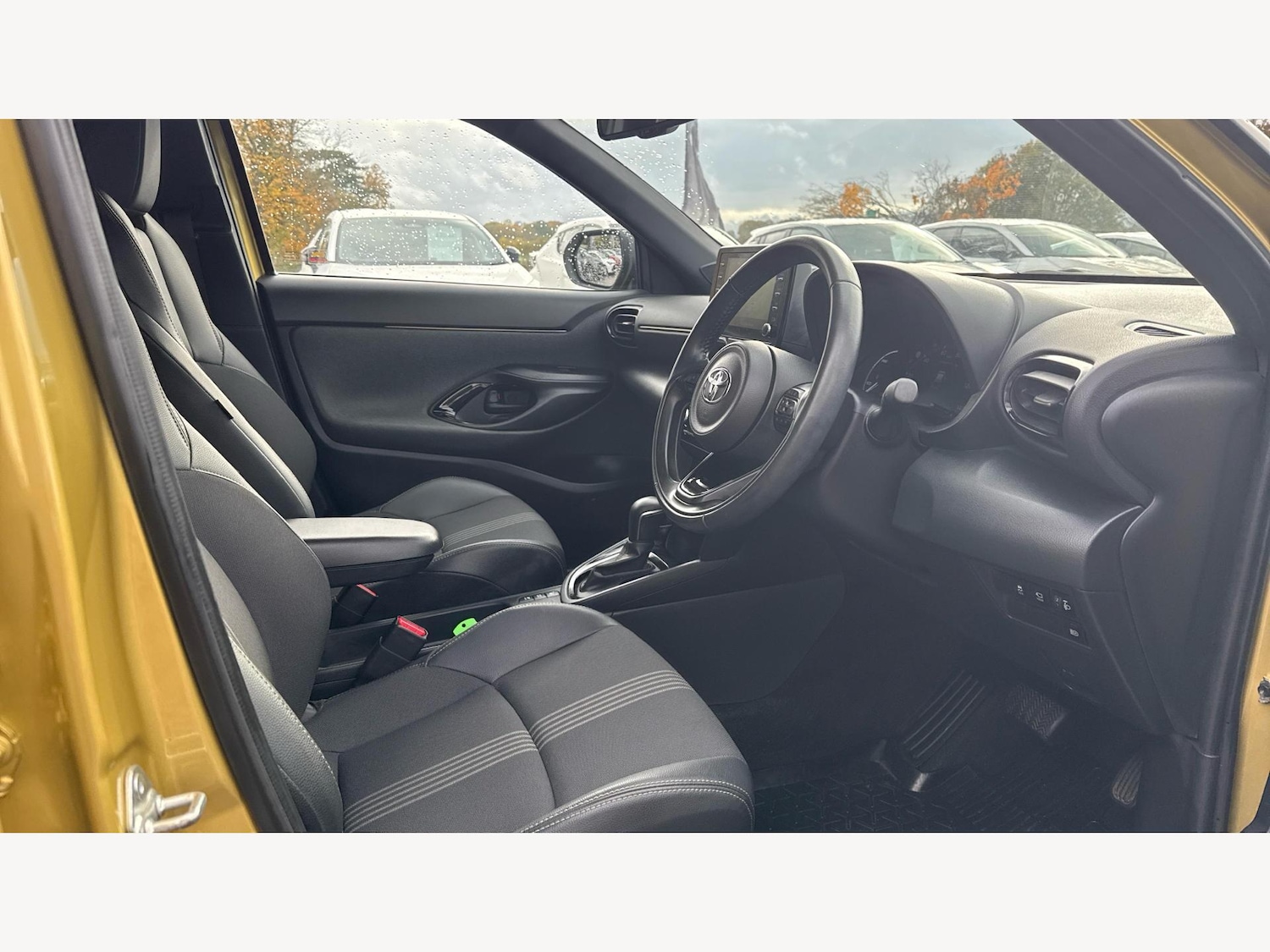 Used Toyota Yaris Cross 2022 for sale - 76484822: Photo 13