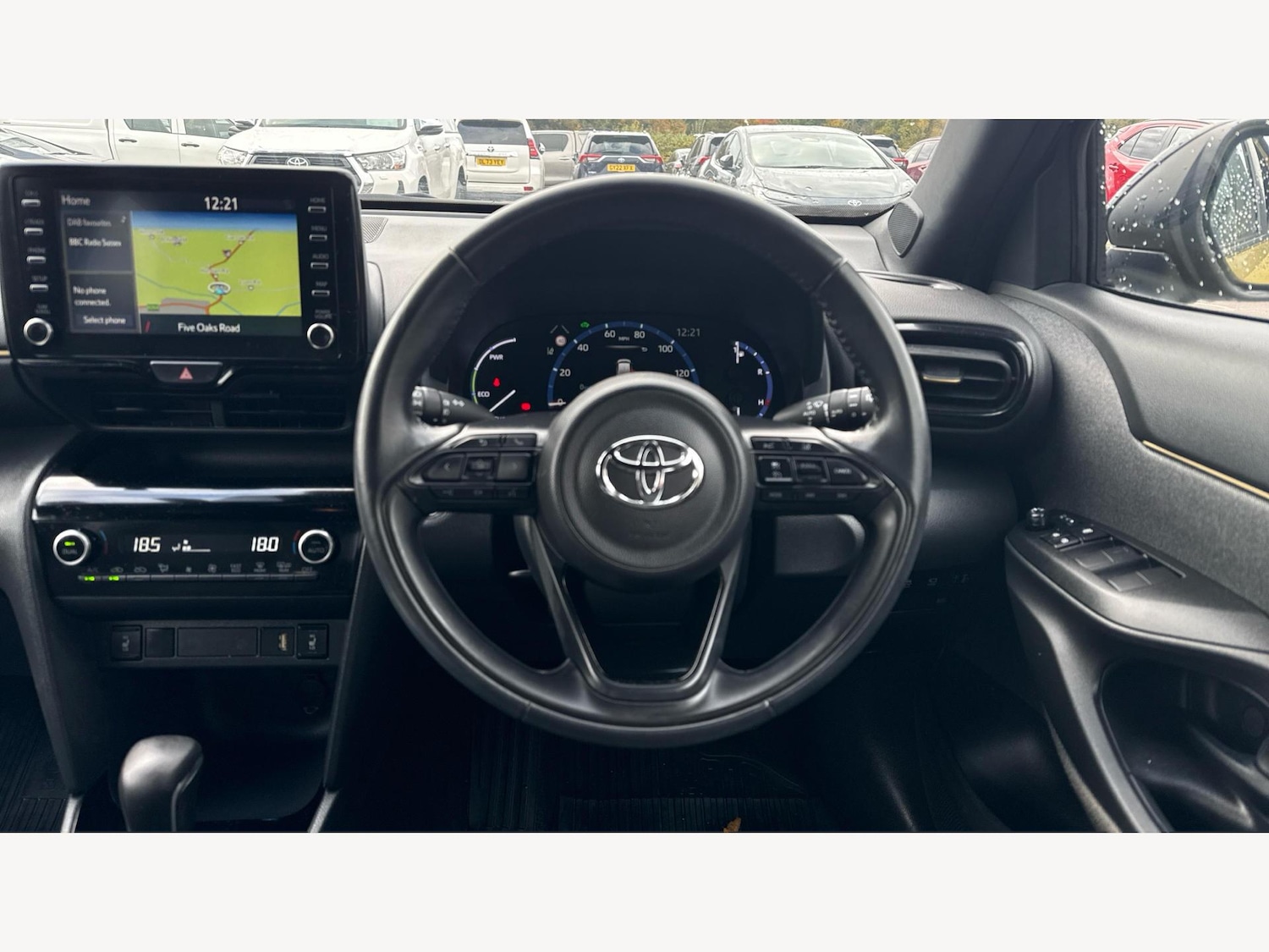 Used Toyota Yaris Cross 2022 for sale - 76484822: Photo 8