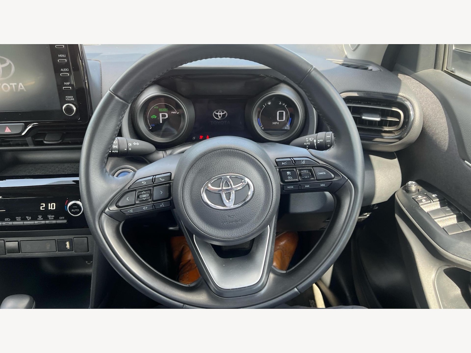 Used Toyota Yaris Cross 2024 for sale - 76179665: Photo 10