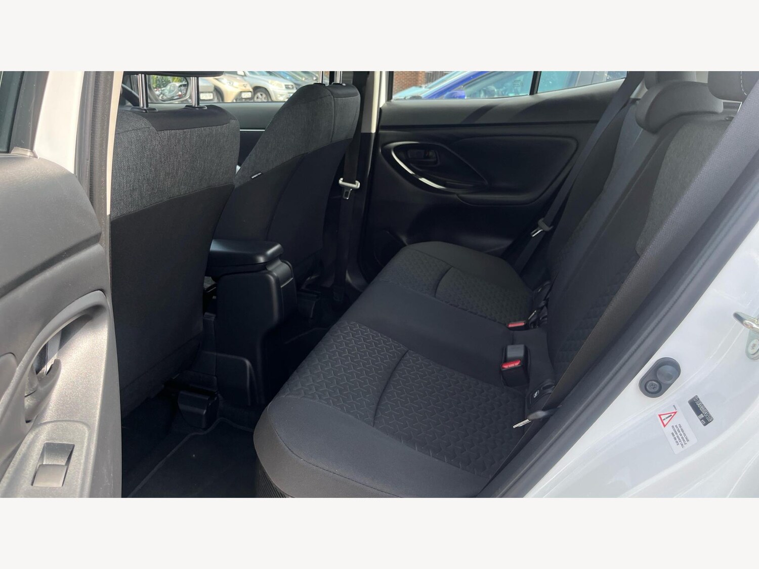 Used Toyota Yaris Cross 2024 for sale - 76179665: Photo 15
