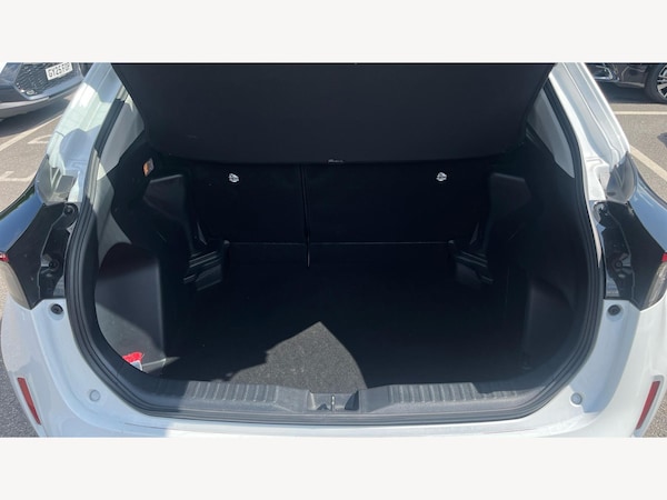 Used Toyota Yaris Cross 2024 for sale - 76179665: Photo 16