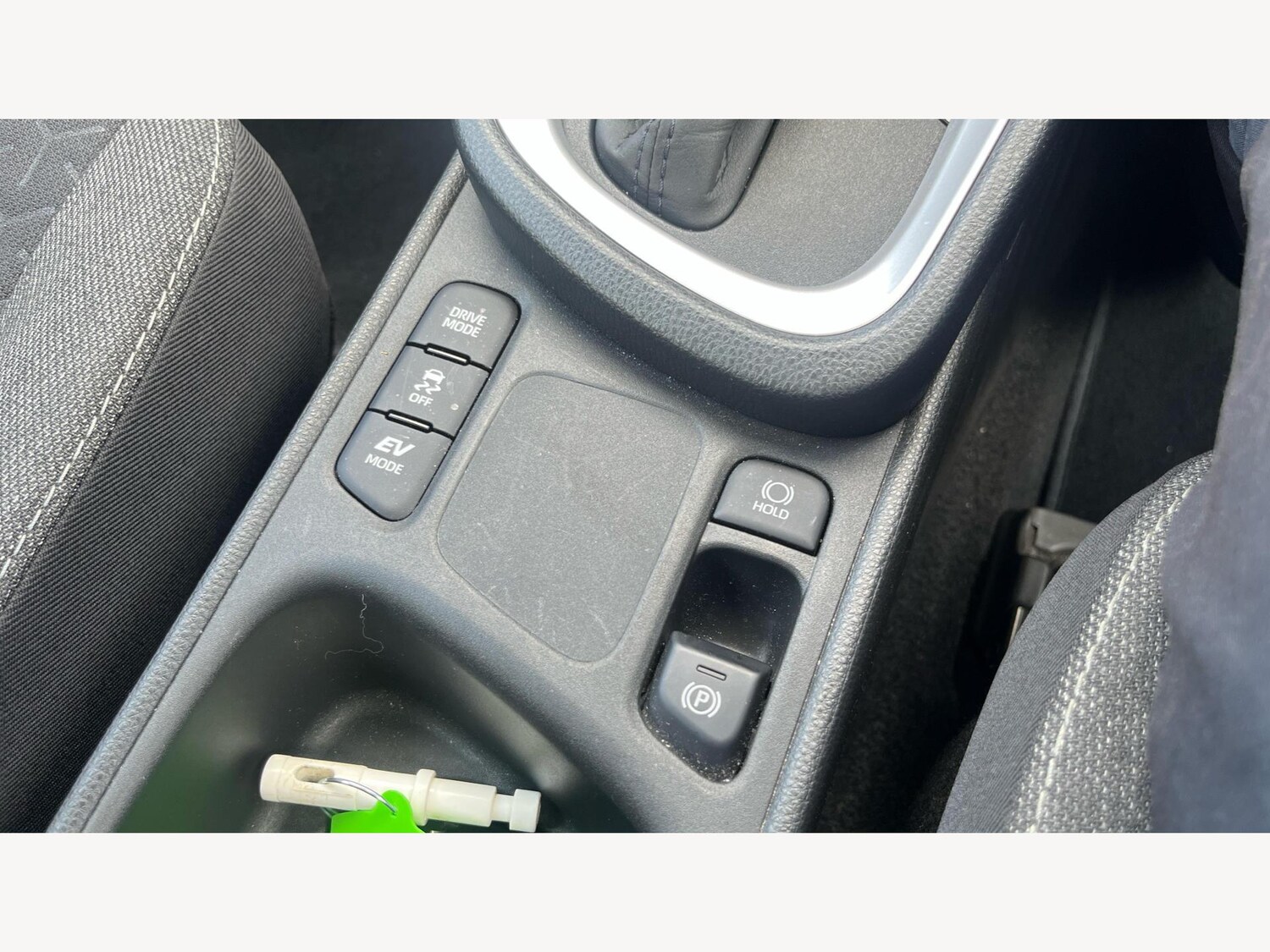 Used Toyota Yaris Cross 2024 for sale - 76179665: Photo 29