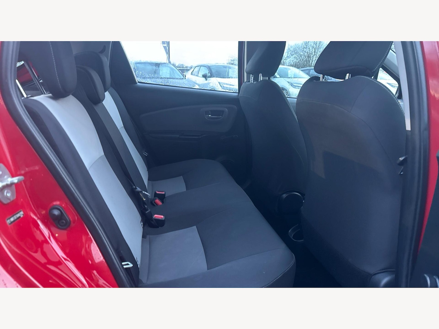 Used Toyota Yaris 2017 for sale - 77396065: Photo 14