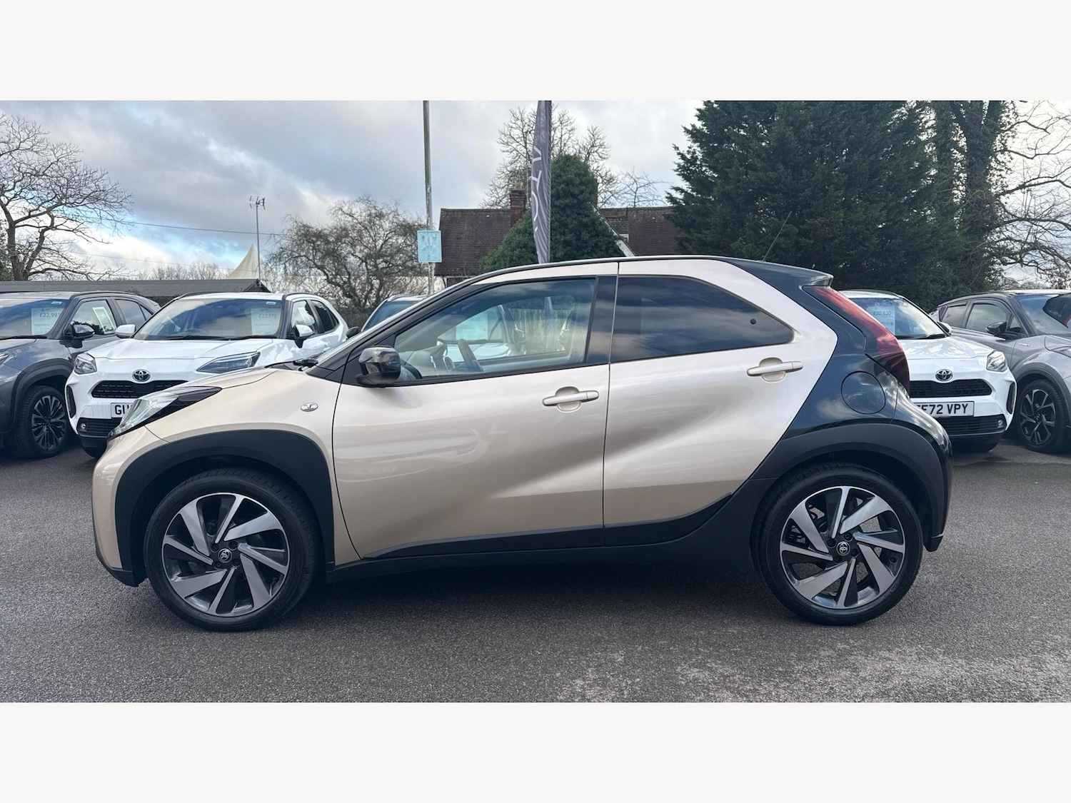 Used Toyota Aygo X for sale - 77769769: Photo 19