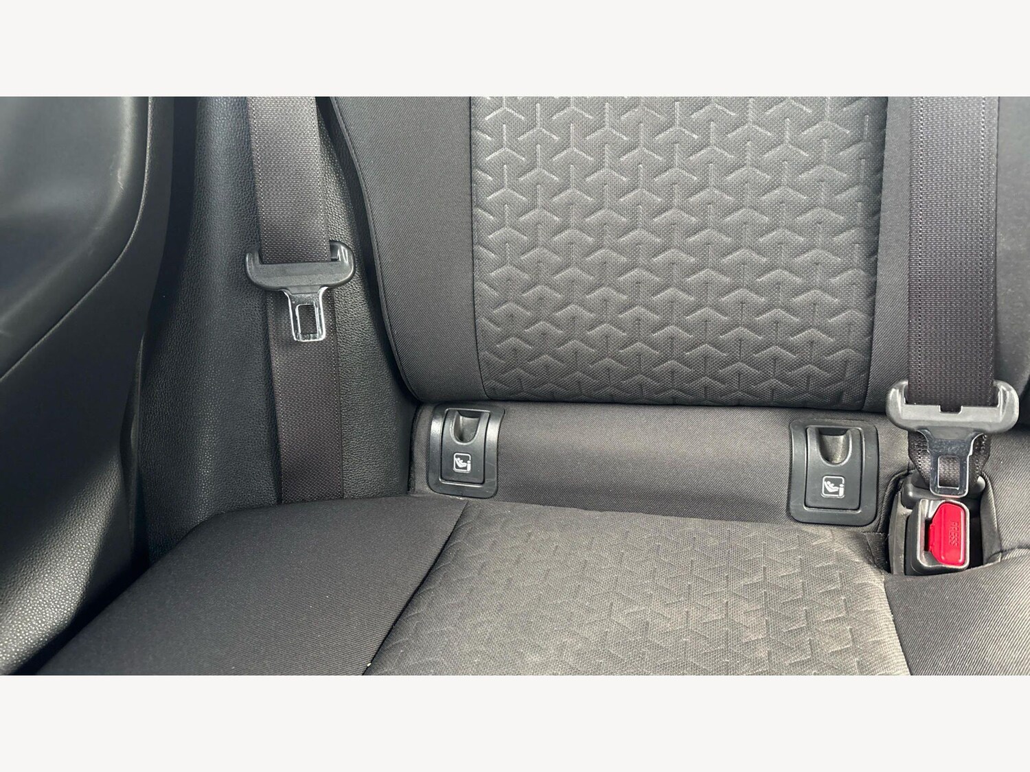 Used Toyota Yaris Cross 2022 for sale - 78170449: Photo 16